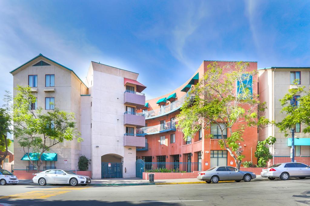 Vantaggio Suites San Diego Exterior foto